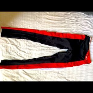 Gym shark red white and black leggings